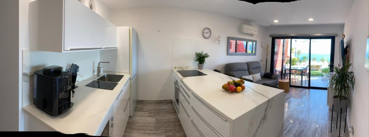 First Beachline Deluxe With Garden And Terrasse In Sun Club San Bartolomé Dış mekan fotoğraf