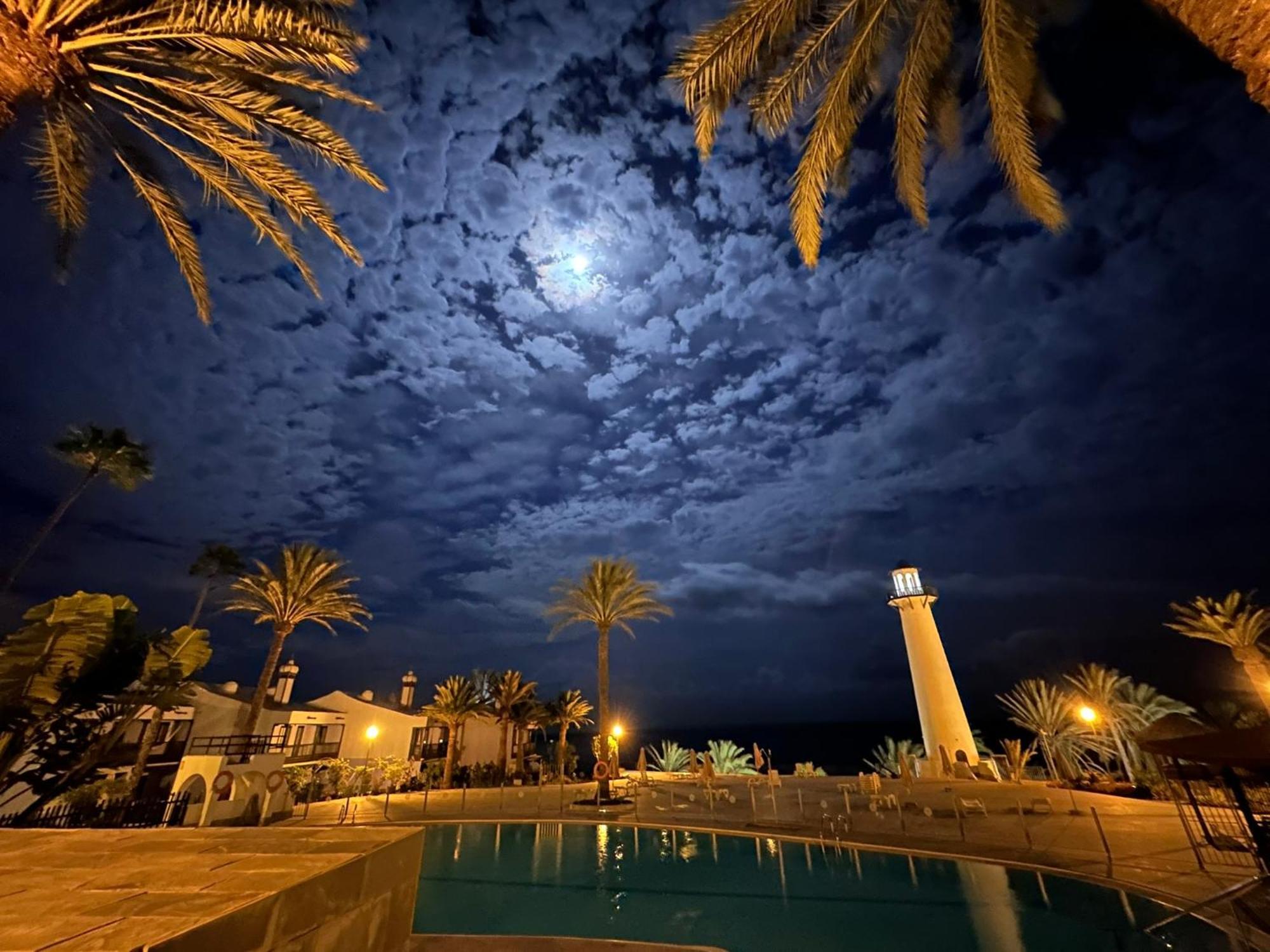First Beachline Deluxe With Garden And Terrasse In Sun Club San Bartolomé Dış mekan fotoğraf